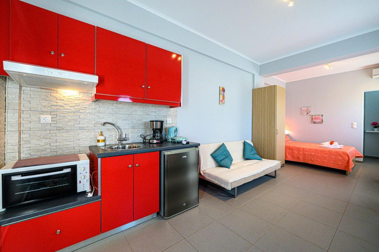 Pavlina'S Apartments 1 Chrani Esterno foto